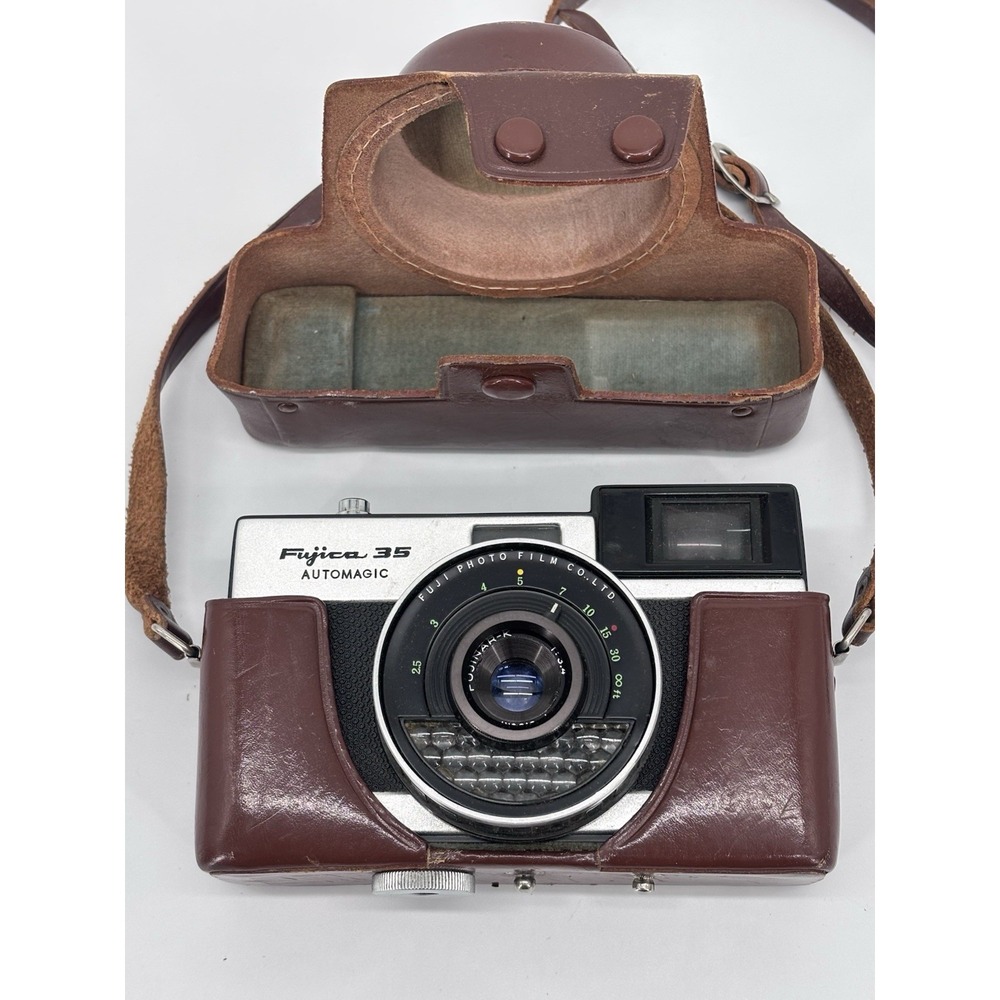 Vintage Fujica 35 Automagic 35mm Film Camera Fujinar-K Lens Leather Case